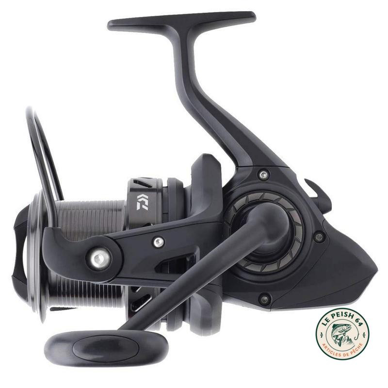 Moulinet Daiwa Black Widow Carp 25A | Le Peish 64