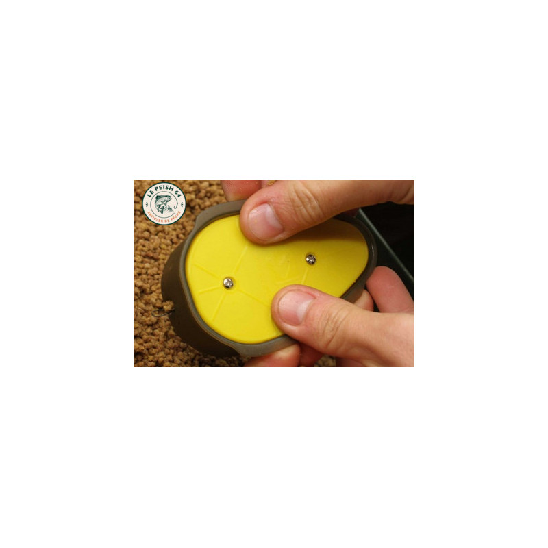 Moule Method Feeder Avid Carp Large | Le Peish 64